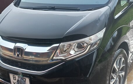 Honda Stepwgn IV, 2015 год, 2 050 000 рублей, 16 фотография