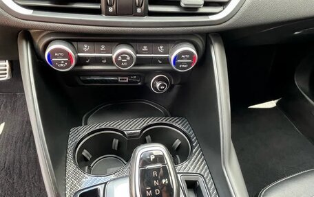 Alfa Romeo Giulia II, 2022 год, 6 957 355 рублей, 18 фотография