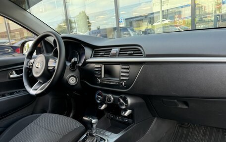 KIA Rio IV, 2017 год, 1 407 200 рублей, 6 фотография