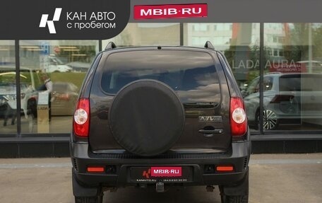 Chevrolet Niva I рестайлинг, 2019 год, 805 000 рублей, 4 фотография