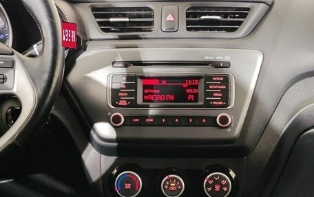 KIA Rio III рестайлинг, 2015 год, 990 000 рублей, 11 фотография