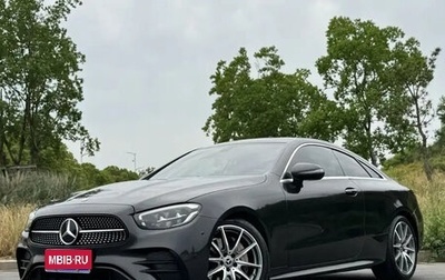 Mercedes-Benz E-Класс, 2022 год, 3 090 011 рублей, 1 фотография