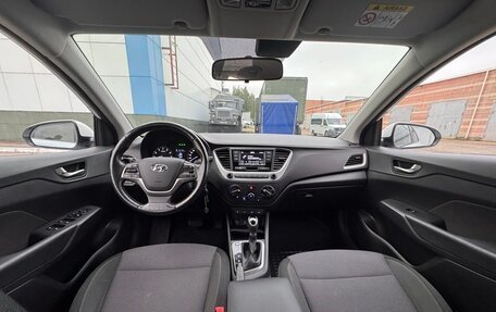 Hyundai Solaris II рестайлинг, 2017 год, 1 250 000 рублей, 10 фотография