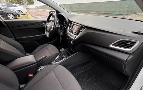Hyundai Solaris II рестайлинг, 2017 год, 1 250 000 рублей, 11 фотография