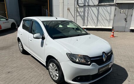 Renault Sandero II рестайлинг, 2017 год, 730 000 рублей, 2 фотография
