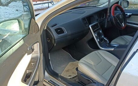 Volvo S60 III, 2017 год, 850 000 рублей, 6 фотография