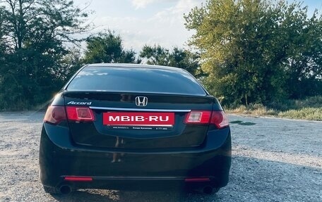 Honda Accord VIII рестайлинг, 2011 год, 1 500 000 рублей, 3 фотография