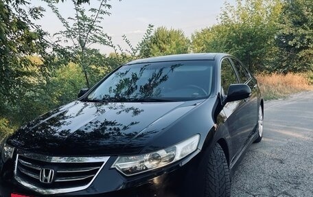Honda Accord VIII рестайлинг, 2011 год, 1 500 000 рублей, 2 фотография