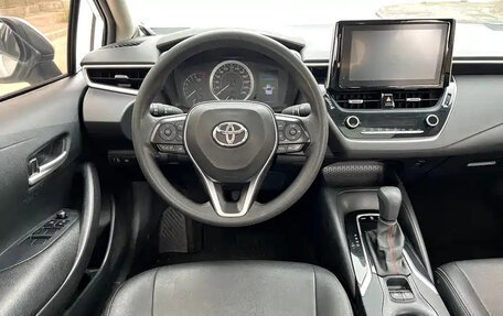 Toyota Corolla, 2021 год, 1 350 000 рублей, 5 фотография