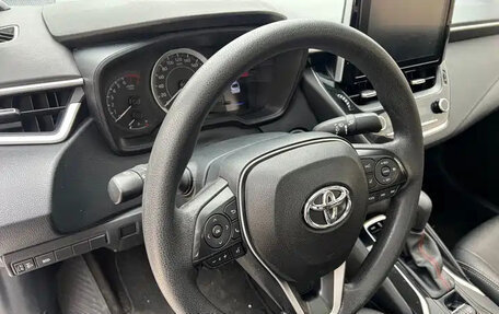 Toyota Corolla, 2021 год, 1 350 000 рублей, 6 фотография