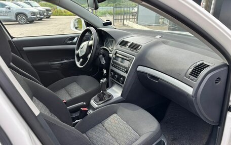 Skoda Octavia, 2012 год, 790 000 рублей, 10 фотография