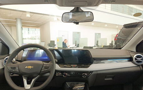 Chevrolet Monza, 2024 год, 2 000 000 рублей, 18 фотография