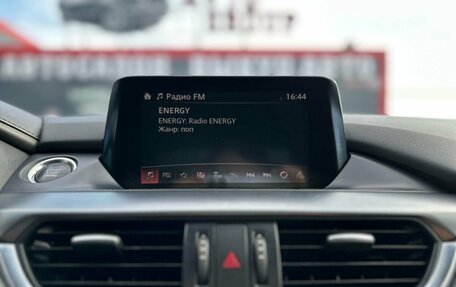 Mazda 6, 2017 год, 1 799 000 рублей, 26 фотография