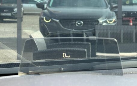 Mazda 6, 2017 год, 1 799 000 рублей, 29 фотография