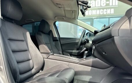 Mazda 6, 2017 год, 1 799 000 рублей, 35 фотография