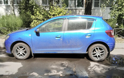 Renault Sandero II рестайлинг, 2014 год, 630 000 рублей, 1 фотография