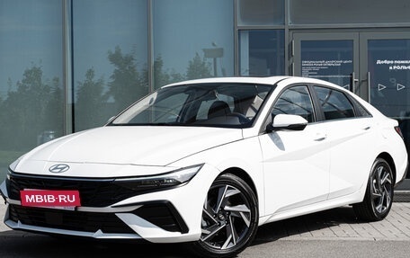 Hyundai Elantra, 2024 год, 3 000 000 рублей, 1 фотография