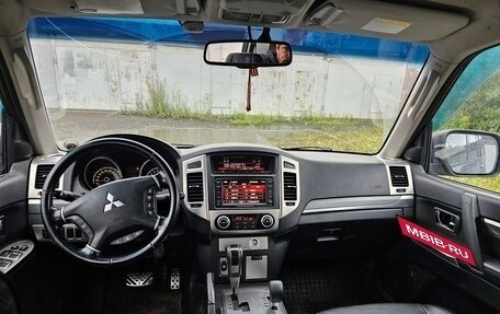 Mitsubishi Pajero IV, 2011 год, 2 150 000 рублей, 3 фотография