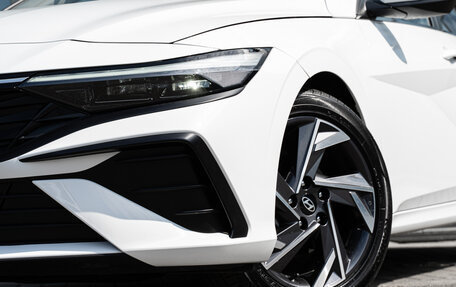 Hyundai Elantra, 2024 год, 3 000 000 рублей, 3 фотография