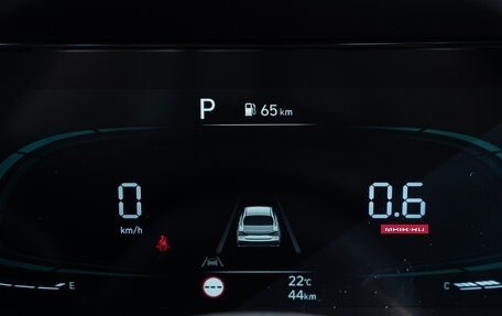 Hyundai Elantra, 2024 год, 3 000 000 рублей, 18 фотография