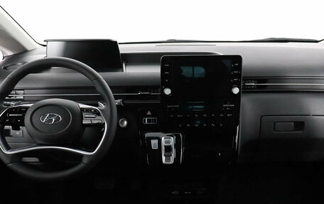 Hyundai Staria, 2025 год, 7 990 000 рублей, 15 фотография