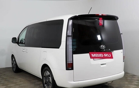 Hyundai Staria, 2025 год, 7 990 000 рублей, 6 фотография