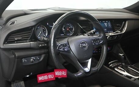Opel Insignia II рестайлинг, 2018 год, 2 340 000 рублей, 21 фотография