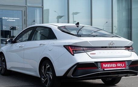 Hyundai Elantra, 2024 год, 3 000 000 рублей, 11 фотография