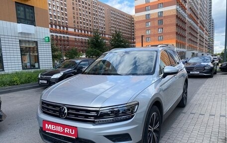 Volkswagen Tiguan II, 2019 год, 1 350 000 рублей, 2 фотография