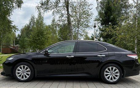 Toyota Camry, 2019 год, 3 200 000 рублей, 4 фотография