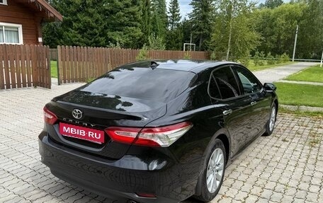 Toyota Camry, 2019 год, 3 200 000 рублей, 7 фотография
