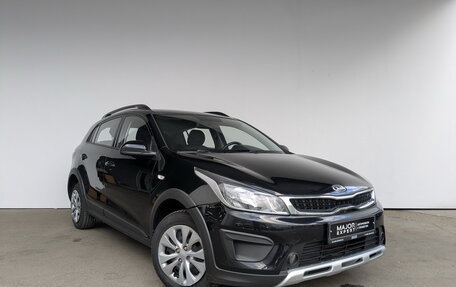 KIA Rio IV, 2020 год, 900 000 рублей, 1 фотография
