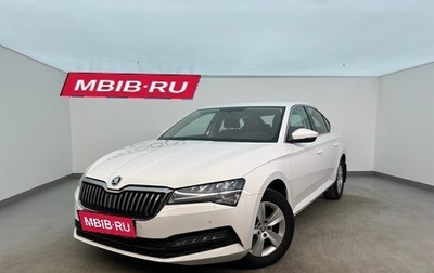 Skoda Superb III рестайлинг, 2021 год, 2 350 000 рублей, 1 фотография