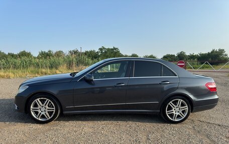 Mercedes-Benz E-Класс, 2011 год, 1 400 000 рублей, 5 фотография