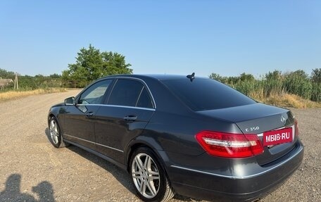 Mercedes-Benz E-Класс, 2011 год, 1 400 000 рублей, 6 фотография