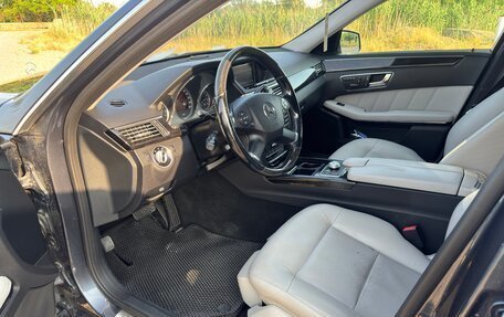 Mercedes-Benz E-Класс, 2011 год, 1 400 000 рублей, 29 фотография