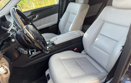 Mercedes-Benz E-Класс, 2011 год, 1 400 000 рублей, 30 фотография