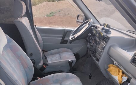 Volkswagen Caravelle T4, 1991 год, 499 000 рублей, 10 фотография