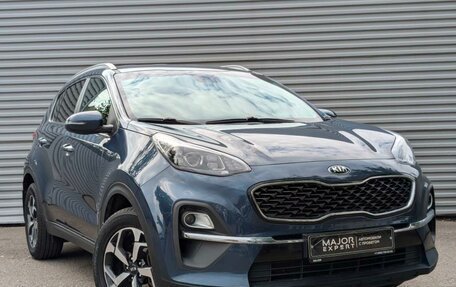 KIA Sportage IV рестайлинг, 2020 год, 2 190 000 рублей, 3 фотография
