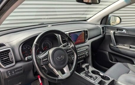 KIA Sportage IV рестайлинг, 2020 год, 2 190 000 рублей, 16 фотография