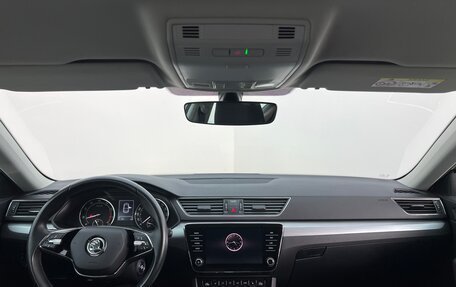 Skoda Superb III рестайлинг, 2021 год, 2 350 000 рублей, 10 фотография