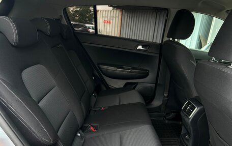 KIA Sportage IV рестайлинг, 2019 год, 2 048 900 рублей, 9 фотография