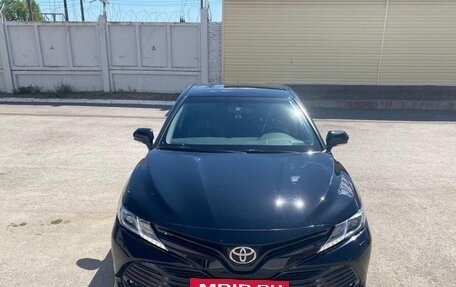 Toyota Camry, 2020 год, 3 000 000 рублей, 4 фотография