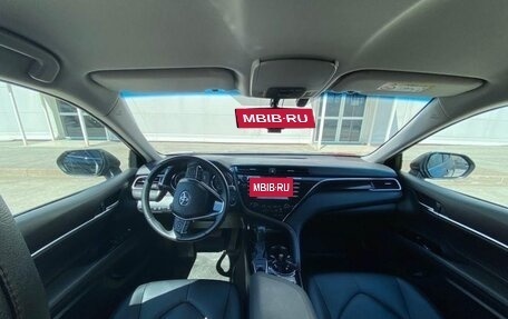 Toyota Camry, 2020 год, 3 000 000 рублей, 11 фотография