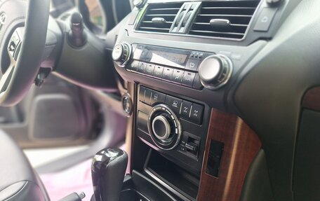 Toyota Land Cruiser Prado 150 рестайлинг 2, 2013 год, 3 450 000 рублей, 16 фотография