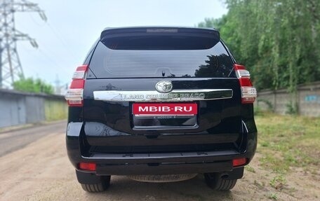 Toyota Land Cruiser Prado 150 рестайлинг 2, 2013 год, 3 450 000 рублей, 3 фотография