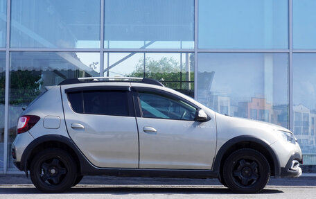 Renault Sandero II рестайлинг, 2019 год, 1 296 000 рублей, 4 фотография