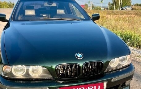 BMW 5 серия, 2002 год, 999 999 рублей, 2 фотография