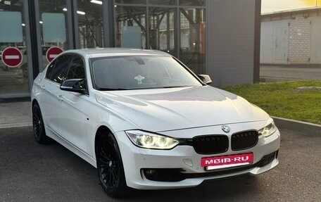 BMW 3 серия, 2012 год, 1 700 000 рублей, 2 фотография