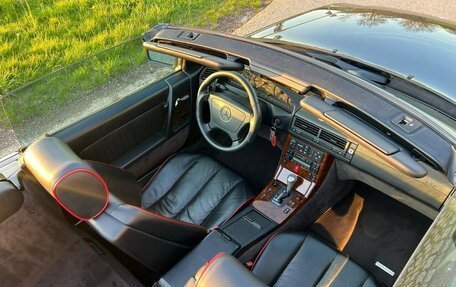 Mercedes-Benz SL-Класс, 1994 год, 23 750 000 рублей, 8 фотография